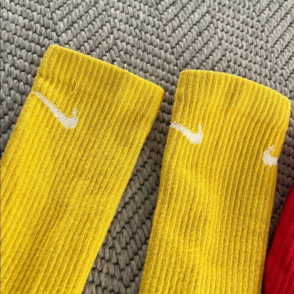 Nike Colorful Dri-FIT Socks Trio